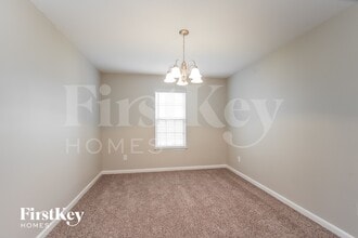 3503 Whitworth Dr in Greensboro, NC - Foto de edificio - Building Photo