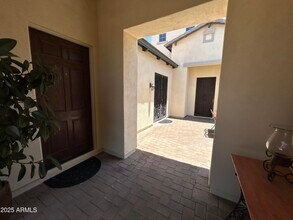 5415 E Hallihan Dr in Cave Creek, AZ - Building Photo - Building Photo