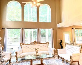 75 N Misty Canyon Pl in Conroe, TX - Building Photo - Building Photo