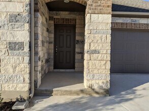 1413 Itzel Bnd in Leander, TX - Building Photo - Building Photo