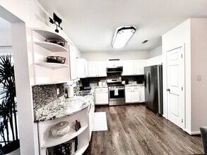 206 Connery Terrace SW in Leesburg, VA - Building Photo - Building Photo