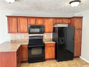 345 Belmont Dr in Raeford, NC - Building Photo - Building Photo