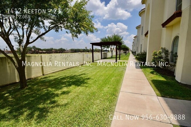 1412 Keeton Ave in McAllen, TX - Foto de edificio - Building Photo