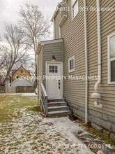 1905 Brainard Ave in Cleveland, OH - Foto de edificio - Building Photo