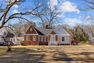 3302 S Perry St in Montgomery, AL - Building Photo - Building Photo