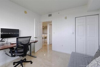 3530 SW 22nd St in Miami, FL - Building Photo - Building Photo