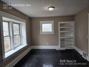 1029 Harpster Ave in Akron, OH - Building Photo - Building Photo