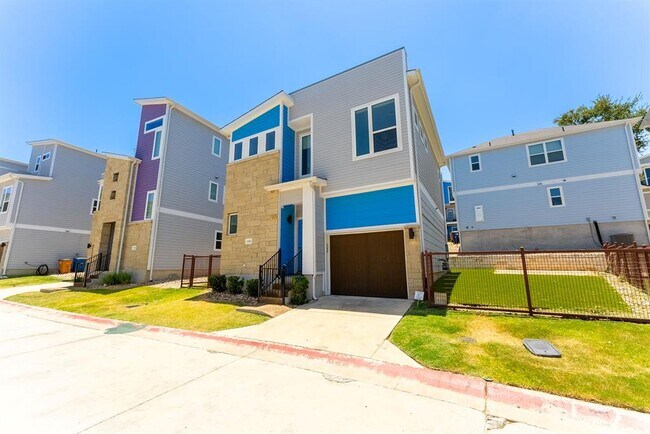 1921 Teagle Dr in Austin, TX - Building Photo - Building Photo