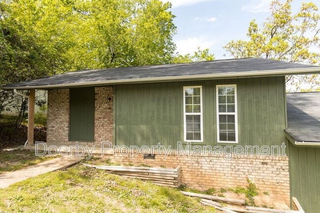 901 Forest Dale Ln in Chattanooga, TN - Building Photo - Building Photo