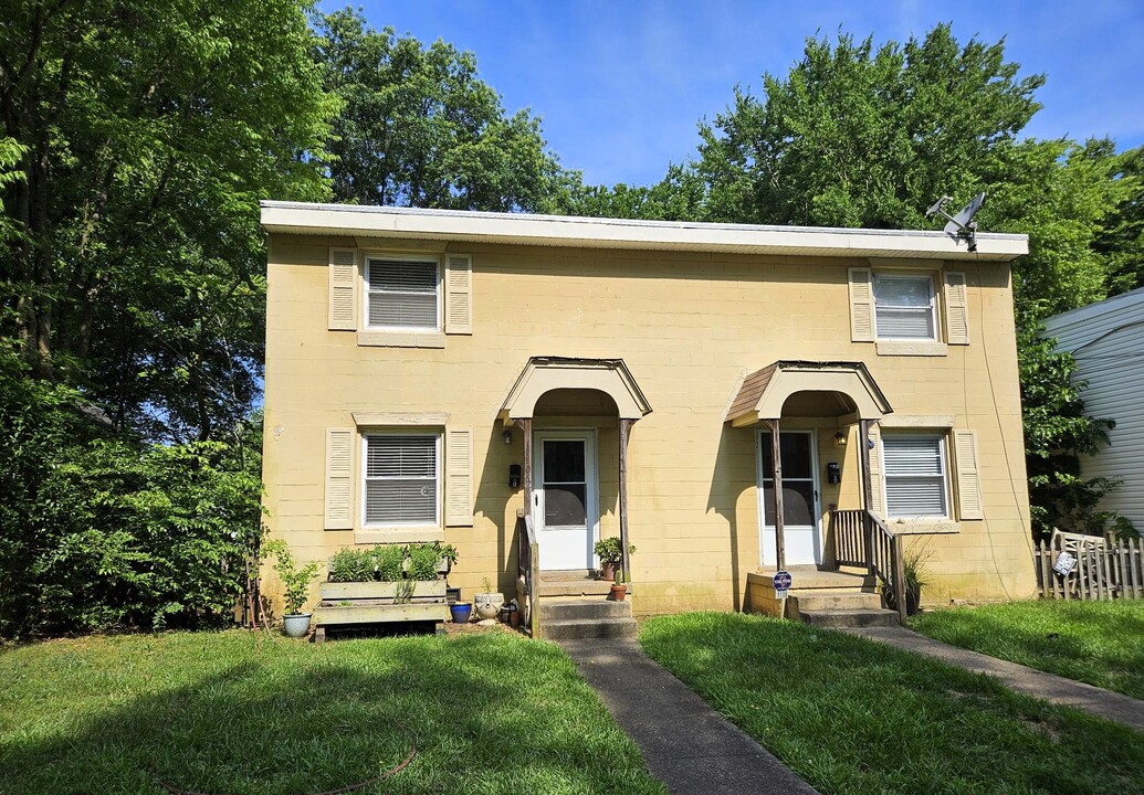 1106 S Lombardy St in Richmond, VA - Building Photo