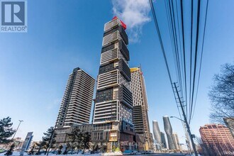 4015 The Exchange in Mississauga, ON - Building Photo - Building Photo