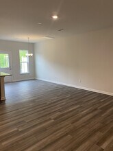 4002 Beckton Trl in Jamestown, NC - Building Photo - Building Photo
