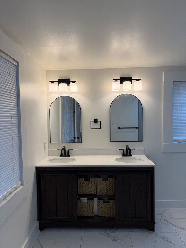 1108 N Main St in Danville, VA - Building Photo - Building Photo