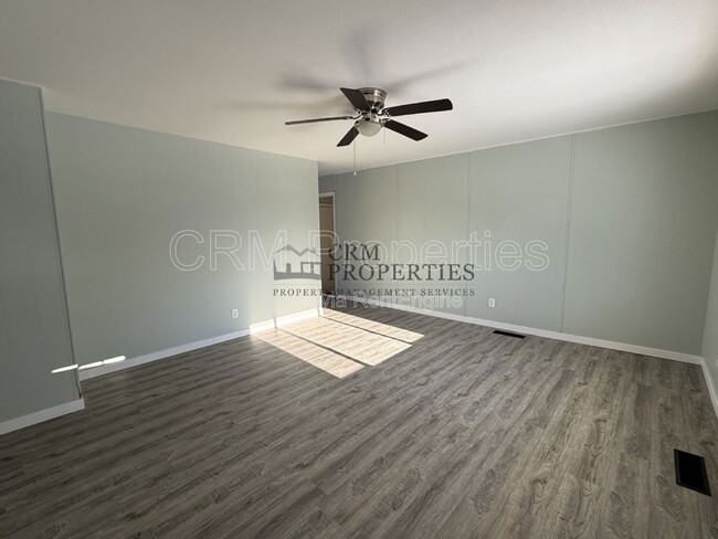 806 Maumee Dr in Kokomo, IN - Foto de edificio - Building Photo