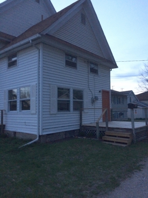 404 N Main St, Unit #2 in Mt. Pleasant, MI - Building Photo - Building Photo