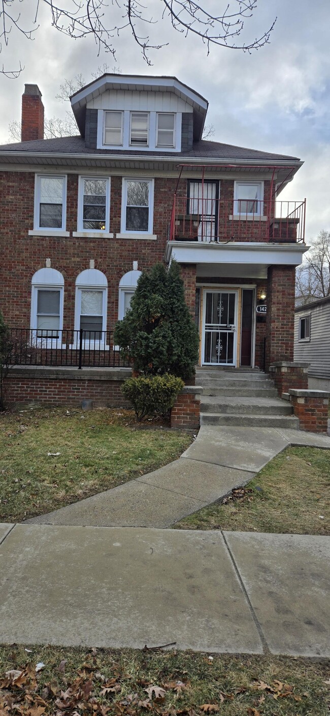 property at 1429 Lawrence St