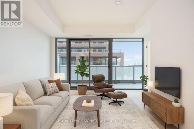 property at 33 Parliament St