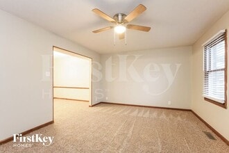 8738 Buckhaven Dr in Indianapolis, IN - Building Photo - Building Photo