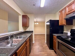 14103 Fairington Ridge Cir in Stonecrest, GA - Building Photo - Building Photo