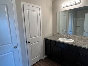 9711 Saratoga Ave in Lubbock, TX - Building Photo - Building Photo