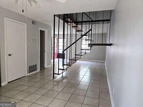 3815 Parklane Dr in Clarkston, GA - Building Photo - Building Photo