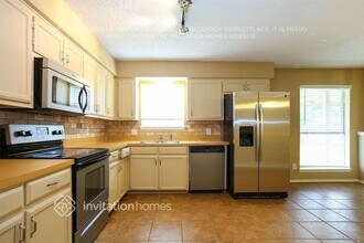 6410 Walnut Springs Dr in Arlington, TX - Building Photo - Building Photo