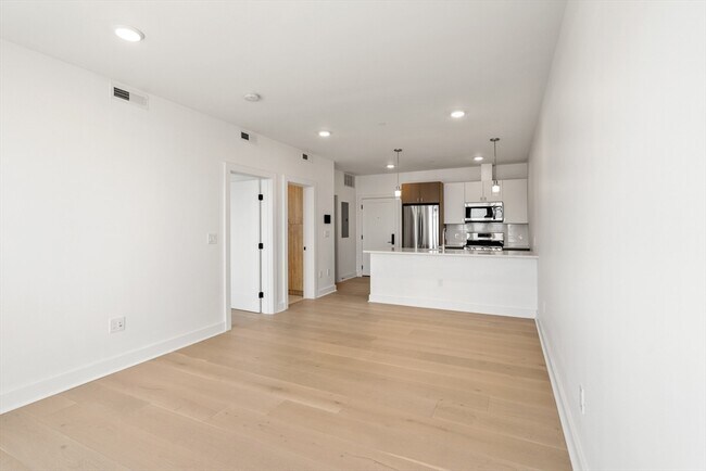 917 Bennington St in Boston, MA - Building Photo - Building Photo