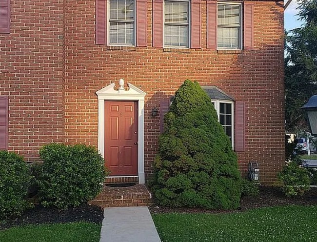 9 Ridge Ave in Hanover, PA - Building Photo - Building Photo