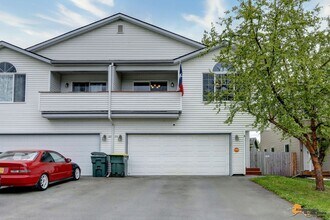 6524 Whispering Loop in Anchorage, AK - Building Photo - Building Photo