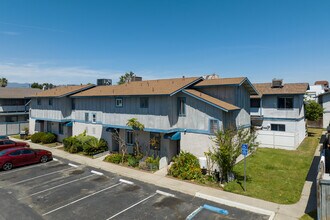 Sunset Village in Fontana, CA - Building Photo - Building Photo