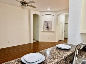 962 Oak Lynn Dr in Willis, TX - Building Photo - Building Photo