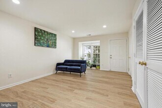 13109 Quail Creek Ln in Fairfax, VA - Building Photo - Building Photo