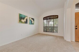 5644 Overland Dr in The Colony, TX - Building Photo - Building Photo