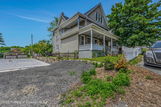 519 Harrison Ave in Scranton, PA - Building Photo - Building Photo