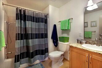 Wesley House in Berkeley, CA - Building Photo - Building Photo