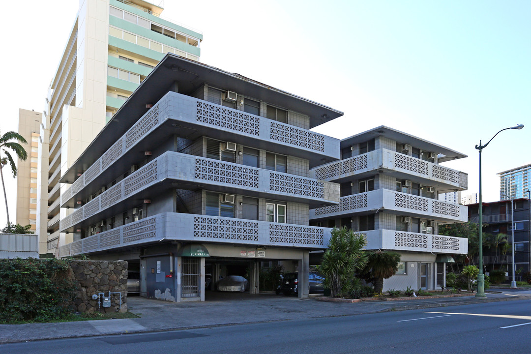 Ala Wai King Apartments in Honolulu, HI - Building Photo