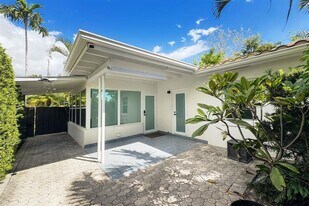 1641 NE 5th Ct in Fort Lauderdale, FL - Building Photo