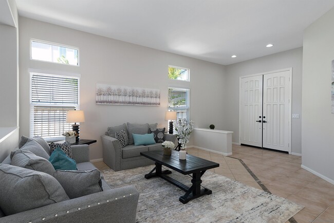 12692 Belle Fleur Way in San Diego, CA - Building Photo - Building Photo