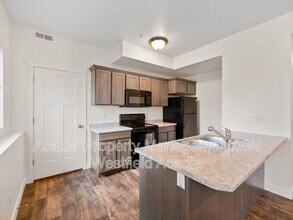 656 W Meadow Dr in Provo, UT - Building Photo - Building Photo