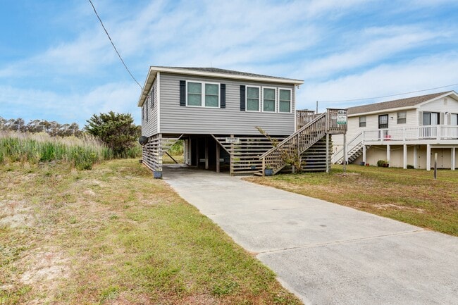 property at 8218 S Old Oregon Inlet Rd