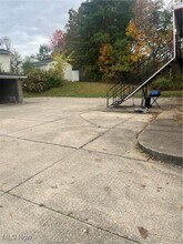 476 Graham Rd in Cuyahoga Falls, OH - Building Photo - Building Photo
