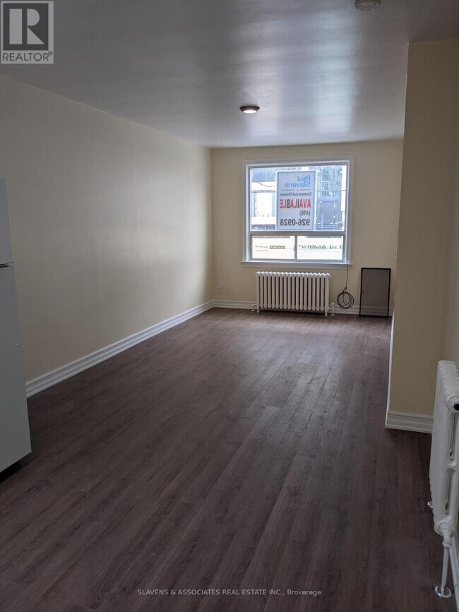 1731 Bayview Ave in Toronto, ON - Building Photo - Building Photo