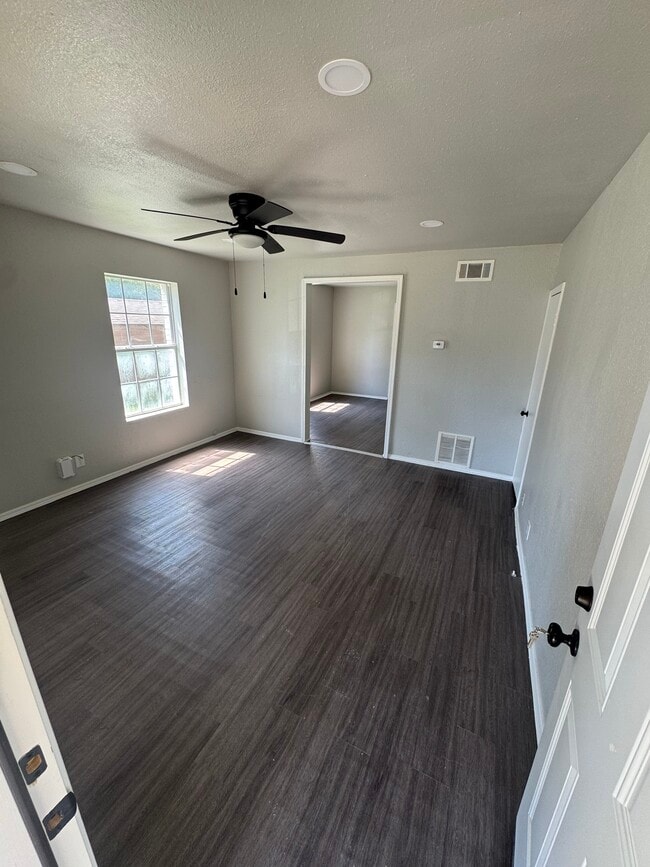 514 N Ash Ave, Unit 514 in Broken Arrow, OK - Foto de edificio - Building Photo