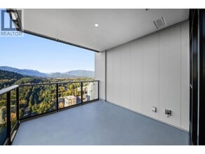 720 Farrow St in Coquitlam, BC - Building Photo - Building Photo