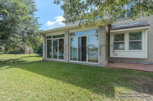 25315 Hamden Valley Dr in Richmond, TX - Foto de edificio - Building Photo