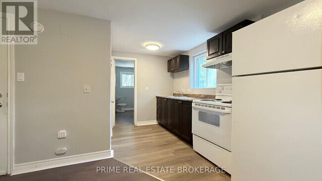146 Wellington St in London, ON - Building Photo - Building Photo
