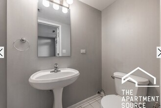 855 W Erie St, Unit 119 in Chicago, IL - Building Photo - Building Photo