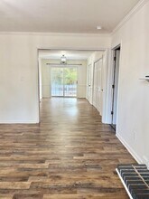 107 Clairmont Rd NE in Goldsboro, NC - Foto de edificio - Building Photo