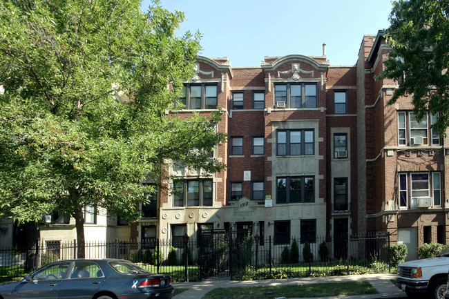 1712 W Estes Ave in Chicago, IL - Building Photo - Building Photo