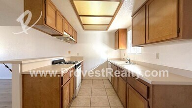 15515 Rancherias Rd in Apple Valley, CA - Building Photo - Building Photo